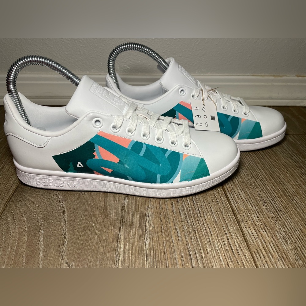 New Adidas Stan Smith Women's Shoes Size 7.5